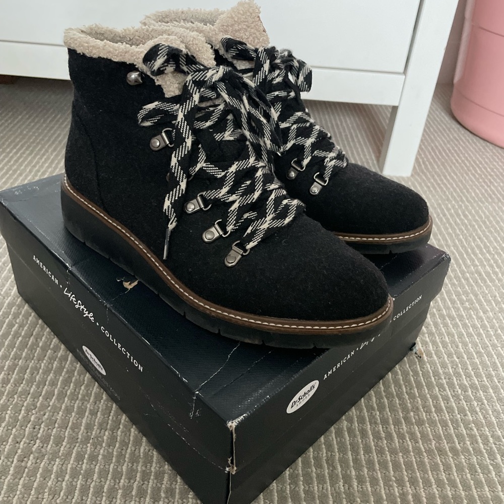 Dr Scholl’s So Comfy Cozy Laced Boot Bootie 8